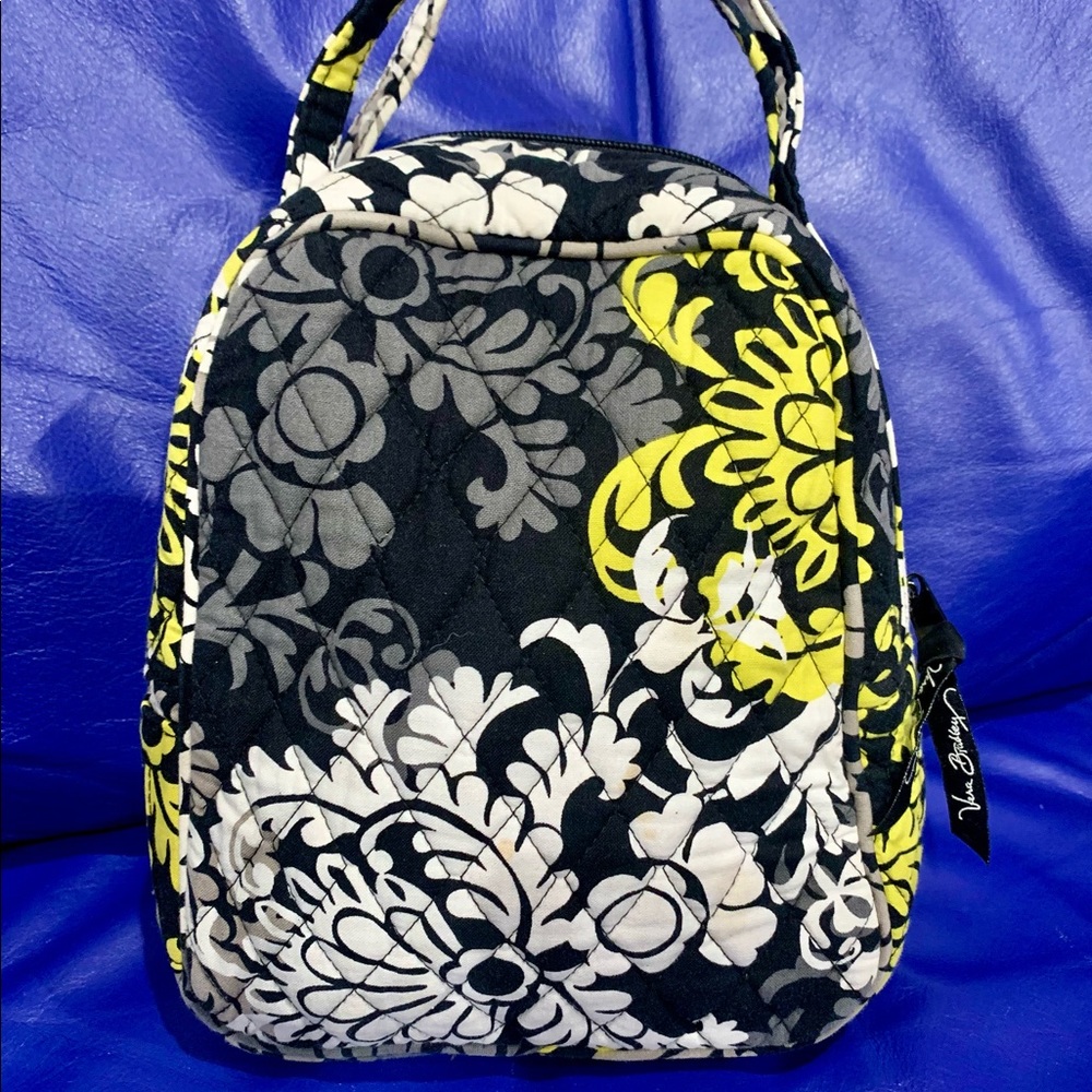 WAS NOT sold!  Sorry - Vera Bradley bestselling Signature Lunch Bunch Bag